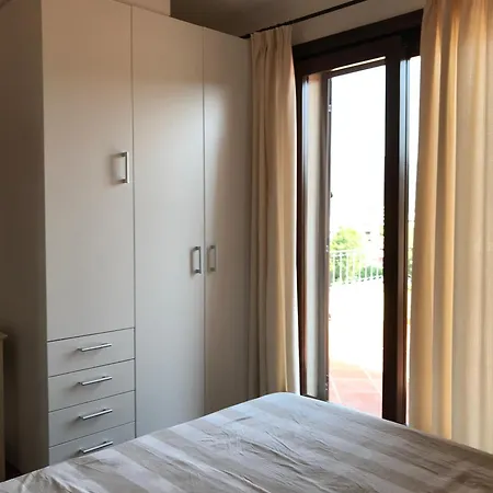 Attico Giallo Notteri